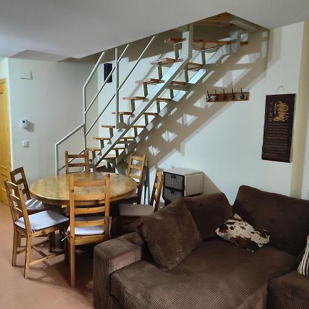 Duplex Con Jardin En Pirineos, Totalmente Equipado Διαμέρισμα Villanúa Εξωτερικό φωτογραφία