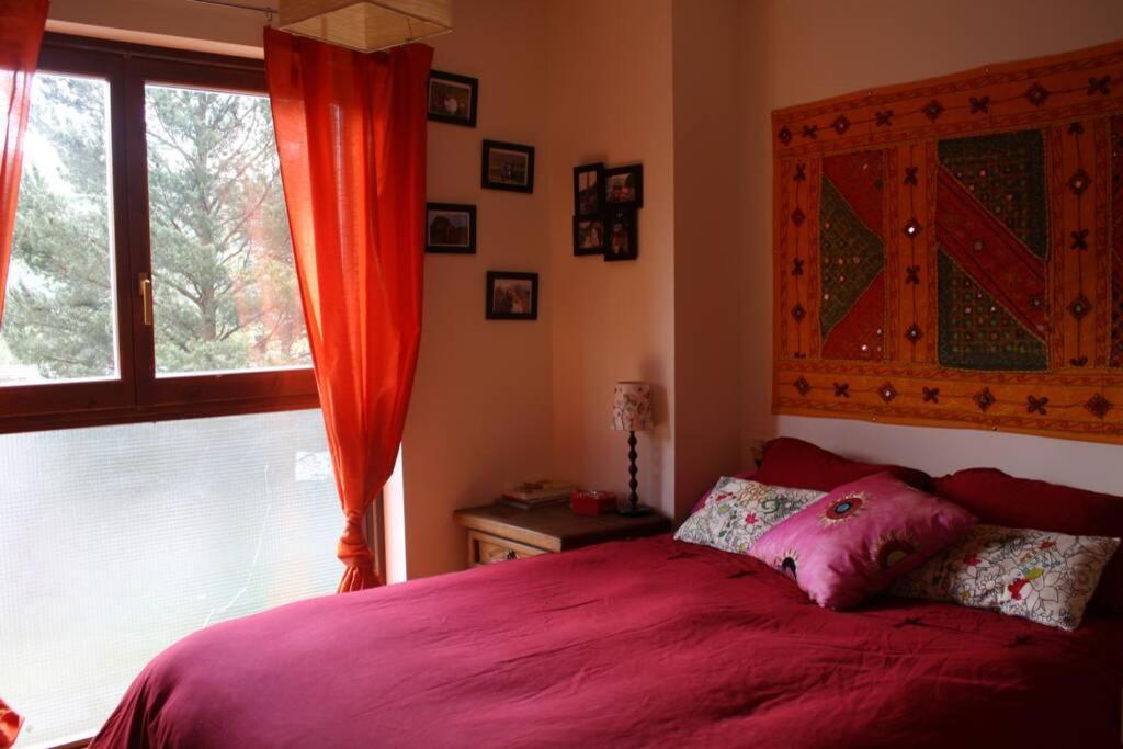 Duplex Con Jardin En Pirineos, Totalmente Equipado Διαμέρισμα Villanúa Εξωτερικό φωτογραφία