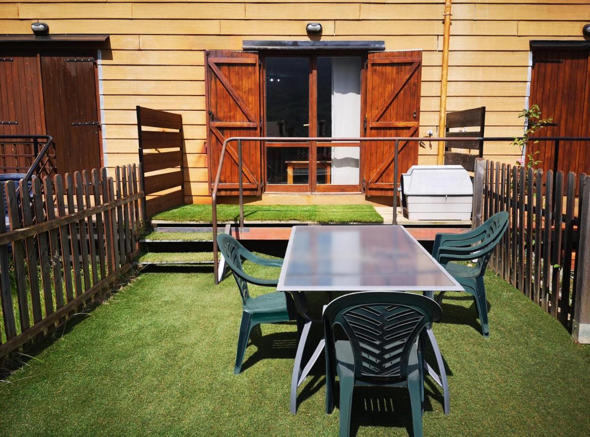 Duplex Con Jardin En Pirineos, Totalmente Equipado Διαμέρισμα Villanúa Εξωτερικό φωτογραφία